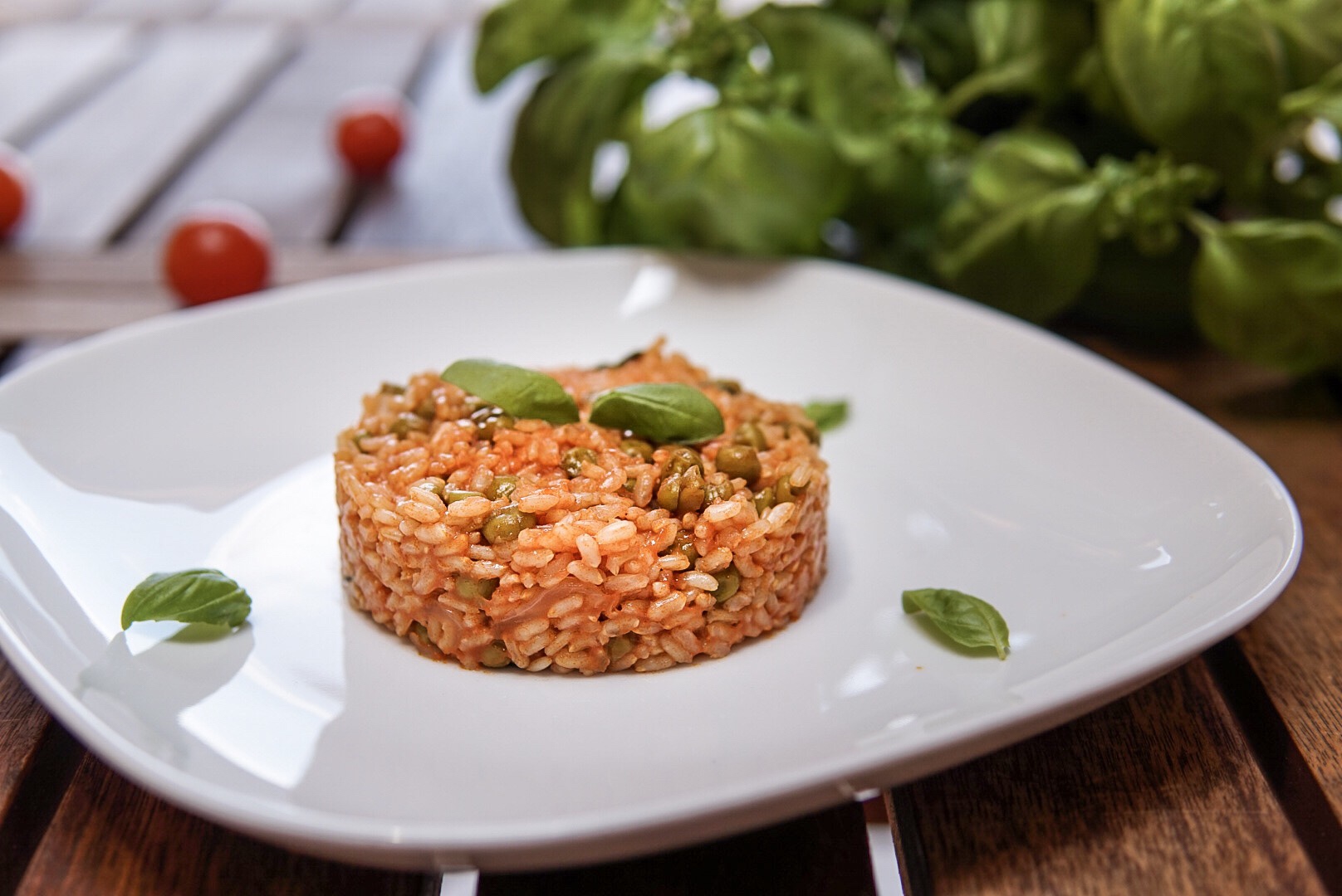 Riso Integrale Con Piselli E Pomodoro Basilico Secco