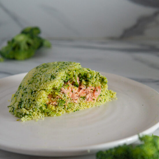 Cous cous salmone e broccoli