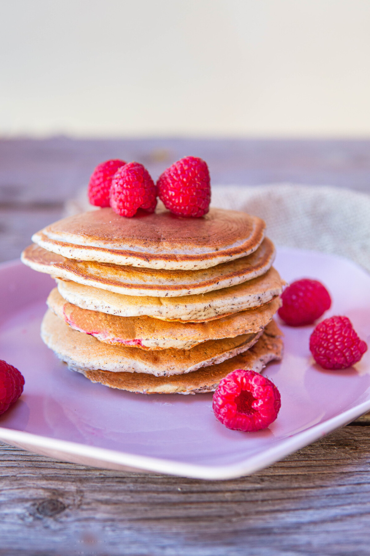 Pancake light ai lamponi con grano saraceno