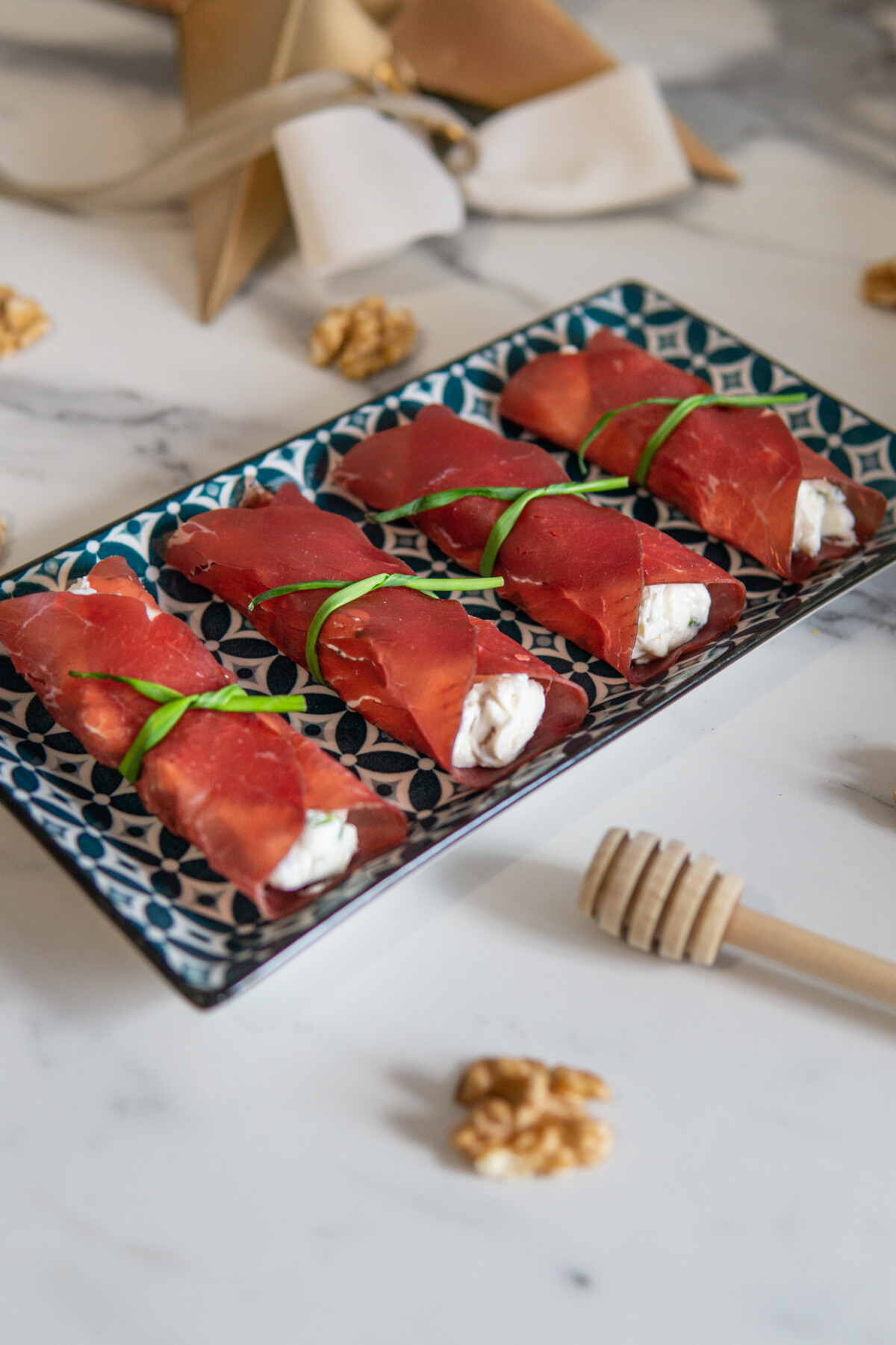 Involtini di bresaola