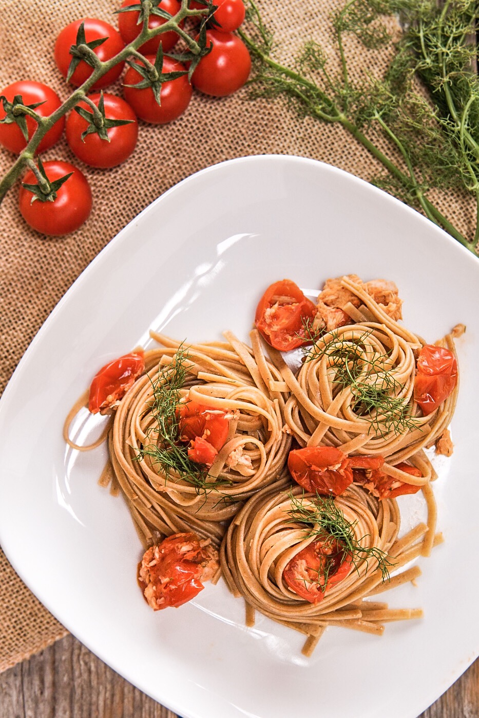 Linguine integrali con pomodorini