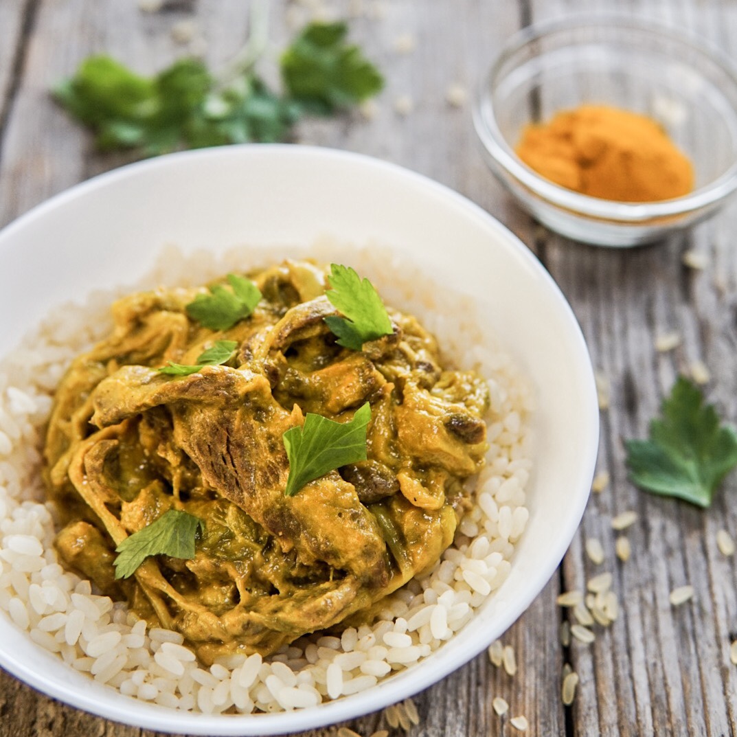 Straccetti di carne con porri e curcuma