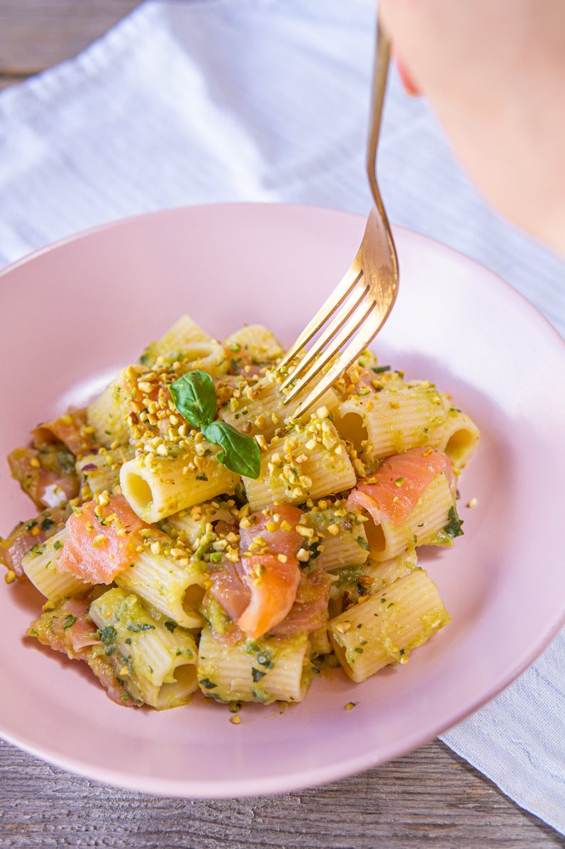 Pasta con salmone e zucchine