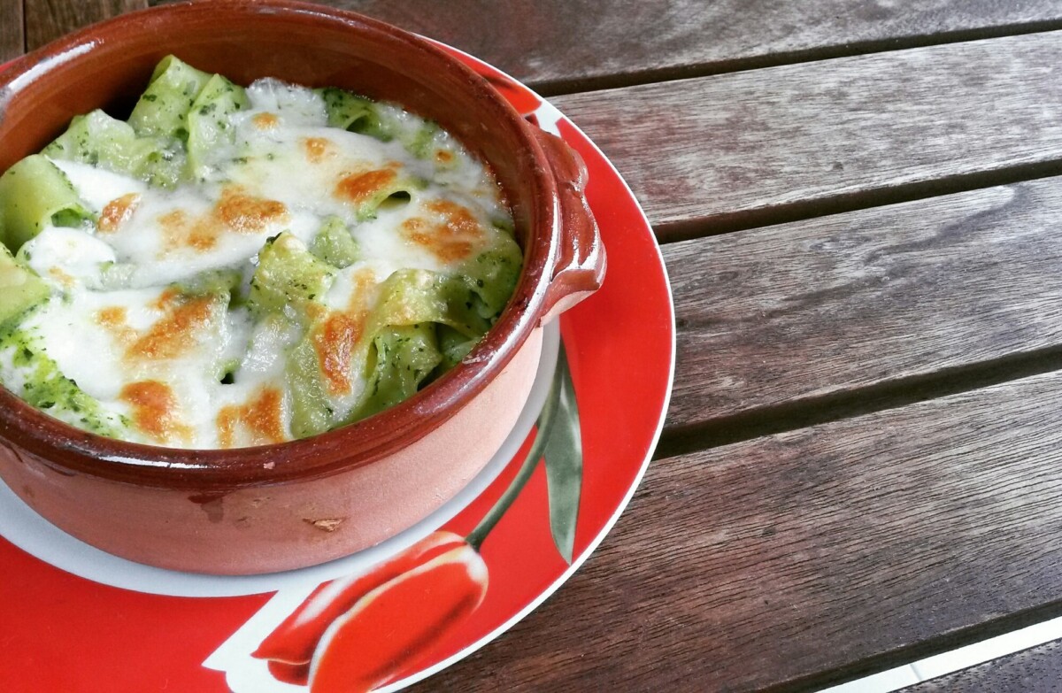 Tagliatelle al forno con crema di zucchine